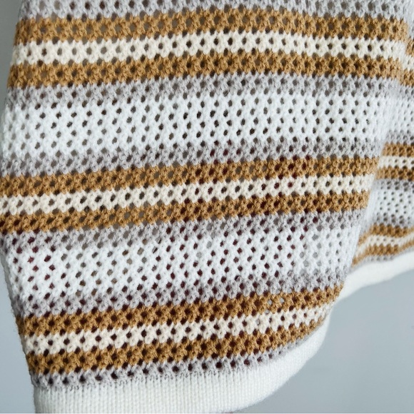 Sabo Skirt Open Knit Top - Picture 4 of 7